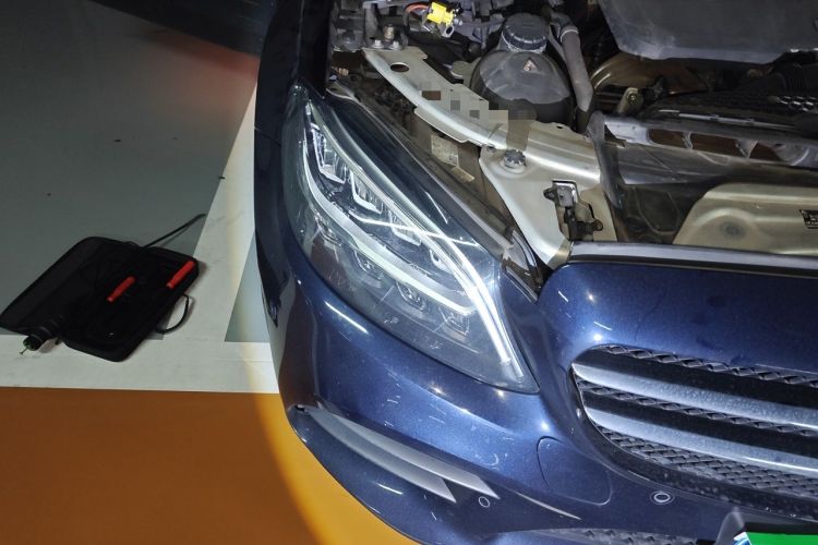 Used Mercedes-Benz C-Class 2019 C 260 Sport Edition Right Front Headlight