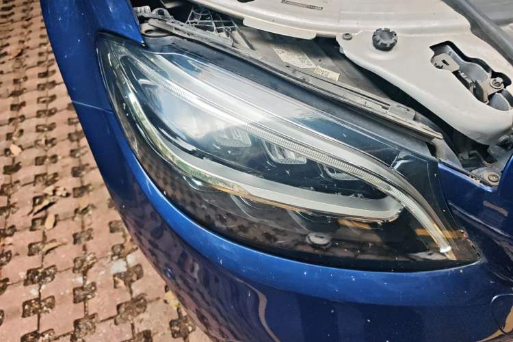 Used Mercedes-Benz C-Class 2019 Restyled C 260 L Sport Edition Right Front Headlight
