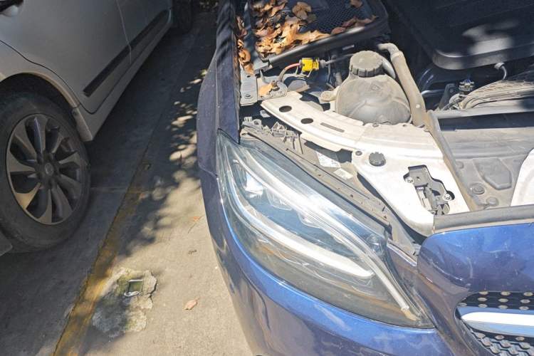 Used Mercedes-Benz C-Class 2019 C 260 L Sport Edition Right Front Headlight