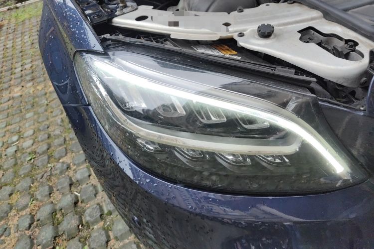 Used Mercedes-Benz C-Class 2019 C 260 Estate Right Front Headlight
