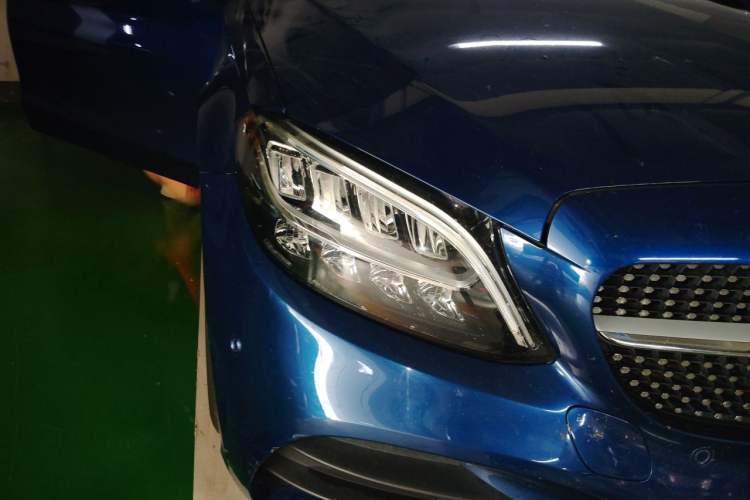 Used Mercedes-Benz C-Class 2019 C 260 L Sport Edition Right Front Headlight