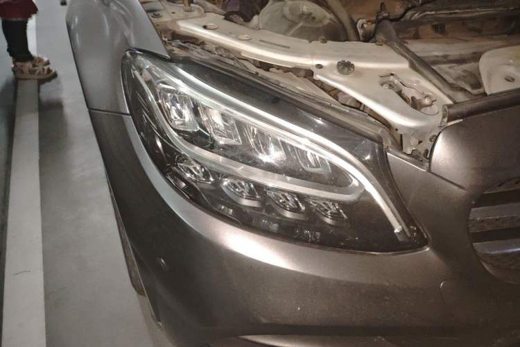 Used Mercedes-Benz C-Class 2019 C 260 Sport Edition Right Front Headlight