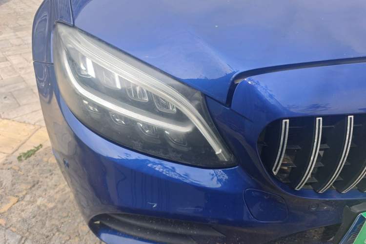 Used Mercedes-Benz C-Class 2019 C 260 Sport Edition Right Front Headlight