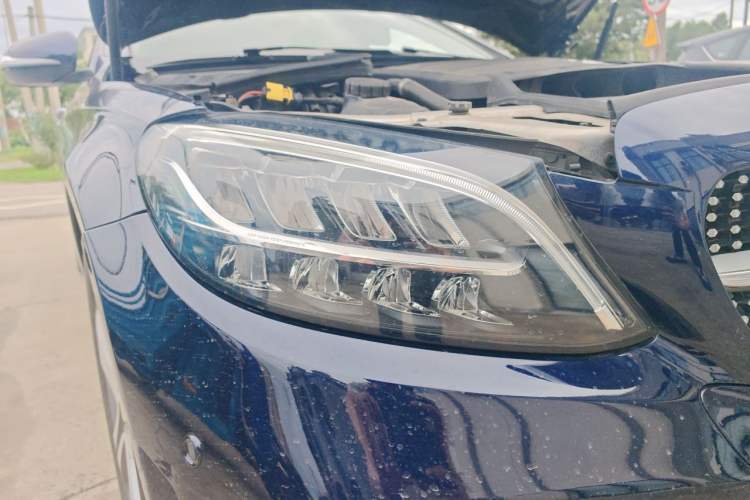 Used Mercedes-Benz C-Class 2019 C 260 L Sport Edition Right Front Headlight