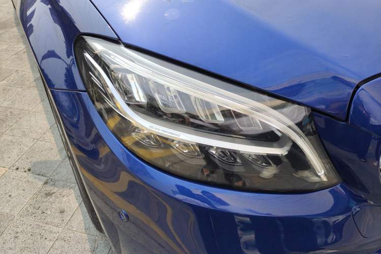 Used Mercedes-Benz C-Class 2019 C 260 Estate Right Front Headlight