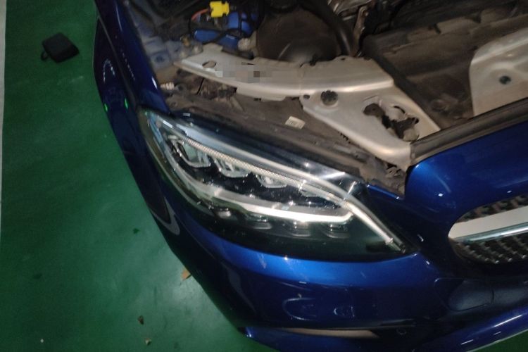 Used Mercedes-Benz C-Class 2019 Restyled C 260 L Sport Edition Right Front Headlight