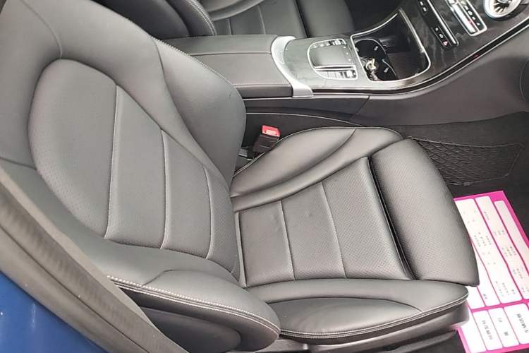 Used Mercedes-Benz C-Class 2019 Restyled C 260 L Sport Edition Right Front Seat