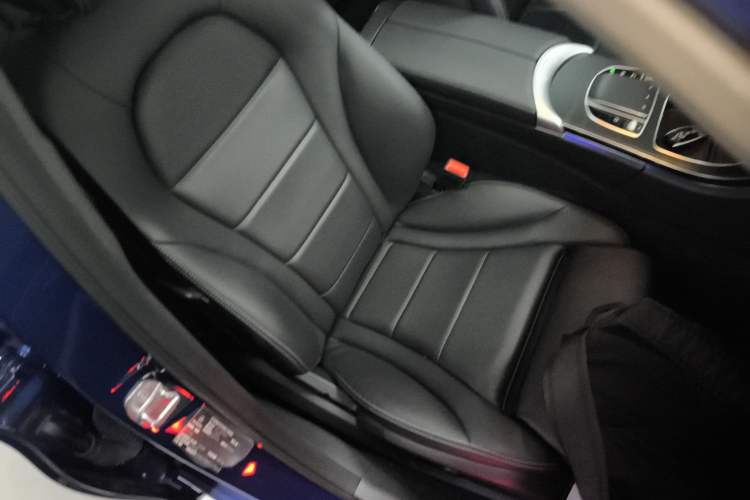 Used Mercedes-Benz C-Class 2019 C 260 L Sport Edition Right Front Seat