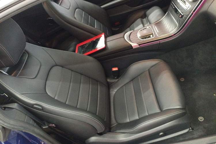 Used Mercedes-Benz C-Class 2019 C 260 Coupe Right Front Seat