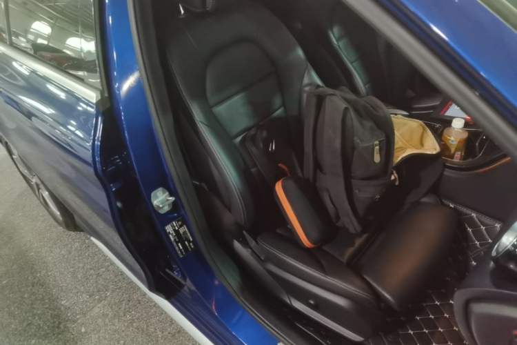 Used Mercedes-Benz C-Class 2019 Restyled C 260 L Sport Edition Right Front Seat