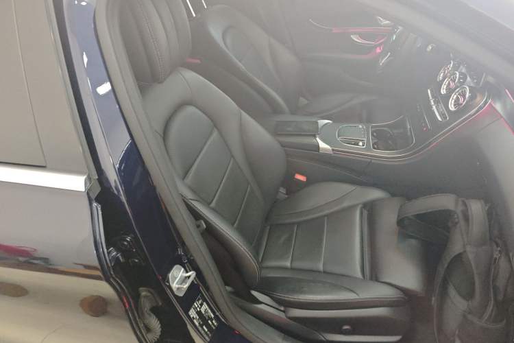 Used Mercedes-Benz C-Class 2019 Restyled C 260 L Sport Edition Right Front Seat