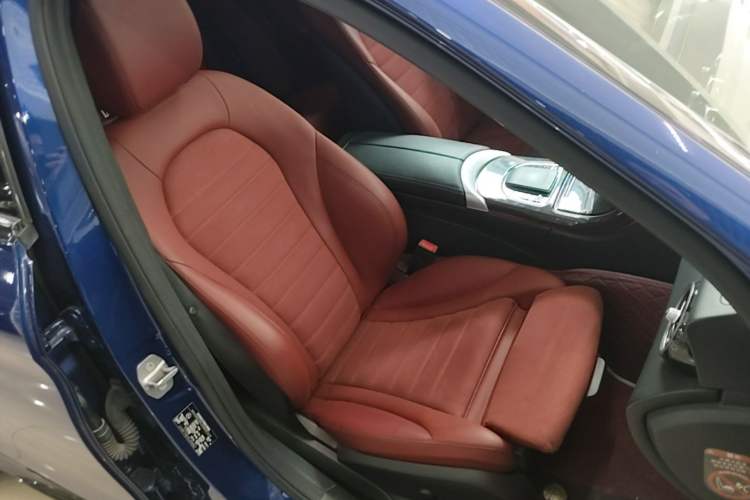 Used Mercedes-Benz C-Class 2019 C 260 Sport Edition Right Front Seat