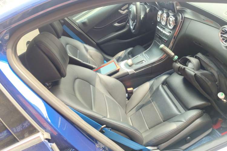 Used Mercedes-Benz C-Class 2019 Restyled C 260 L Sport Edition Right Front Seat