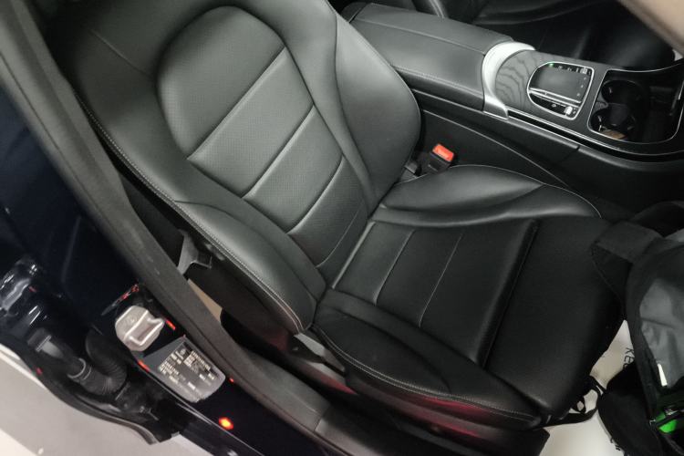 Used Mercedes-Benz C-Class 2019 Restyled C 260 L Sport Edition Right Front Seat