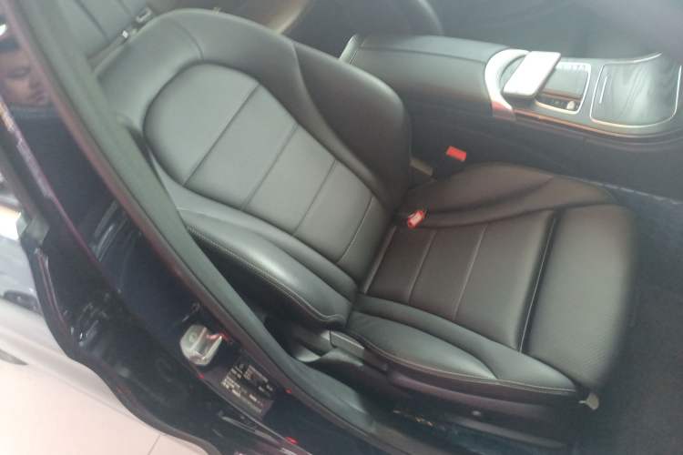 Used Mercedes-Benz C-Class 2019 Restyled C 260 L Sport Edition Right Front Seat