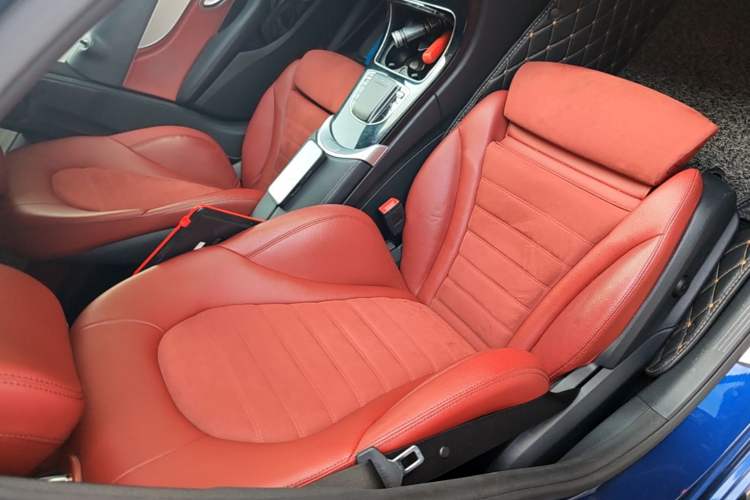 Used Mercedes-Benz C-Class 2019 C 260 Sport Edition Right Front Seat