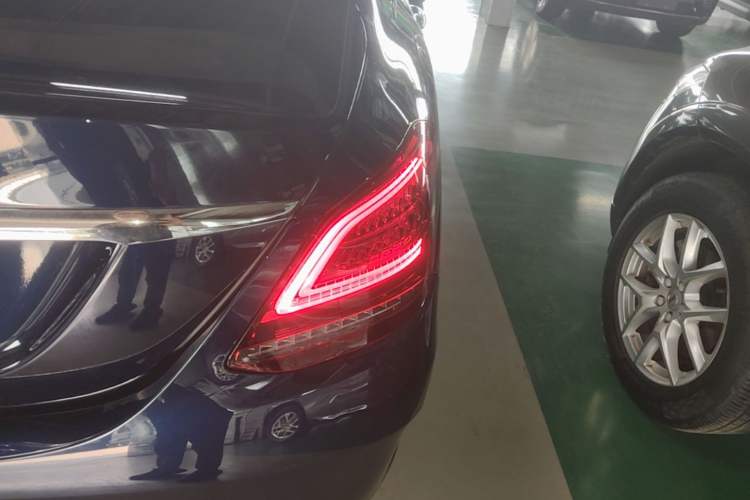 Used Mercedes-Benz C-Class 2019 Restyled C 260 L Sport Edition Right Rear Taillight