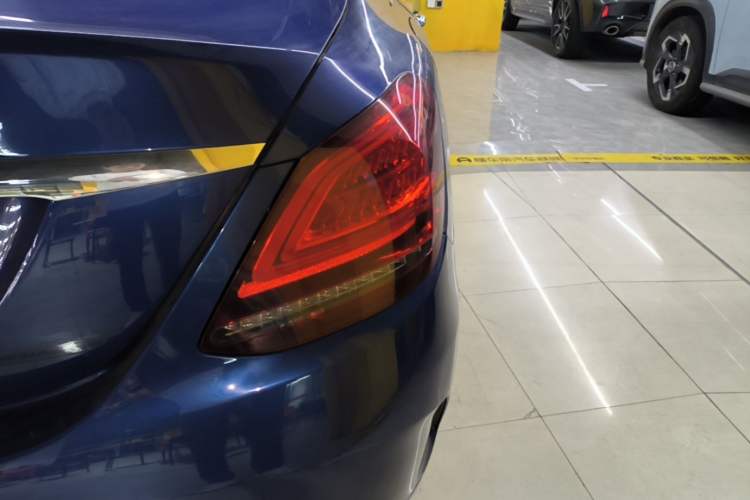 Used Mercedes-Benz C-Class 2019 C 260 L Sport Edition Right Rear Taillight