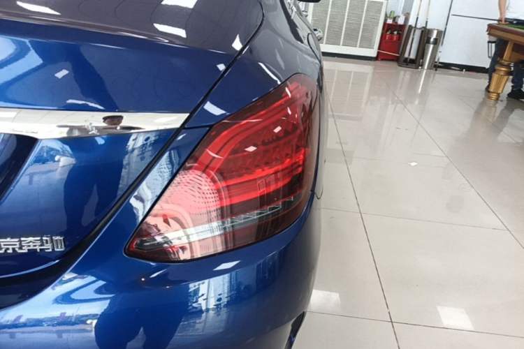 Used Mercedes-Benz C-Class 2019 C 180 L Fashion Edition Sport Version Right Rear Taillight