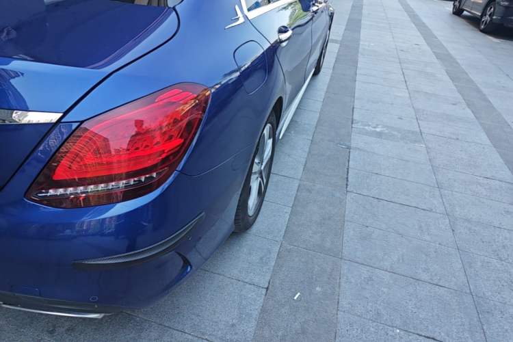 Used Mercedes-Benz C-Class 2019 C 260 L Sport Edition Right Rear Taillight