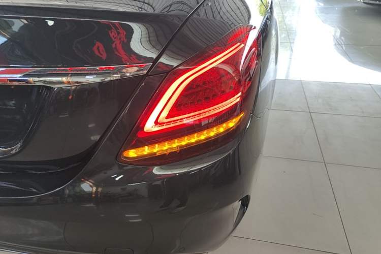 Used Mercedes-Benz C-Class 2019 Restyled C 260 L Sport Edition Right Rear Taillight