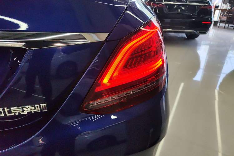 Used Mercedes-Benz C-Class 2019 Restyled C 260 L Sport Edition Right Rear Taillight