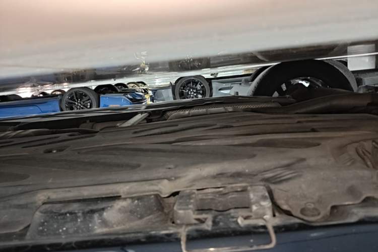 Used Mercedes-Benz C-Class 2019 C 260 Sport Edition Right Side Sill