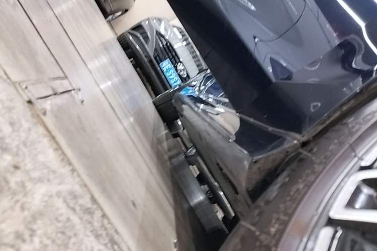 Used Mercedes-Benz C-Class 2019 C 260 Coupe Right Side Sill
