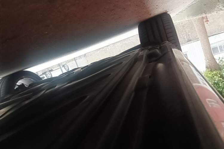 Used Mercedes-Benz C-Class 2019 C 260 Estate Right Side Sill