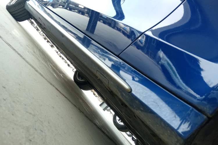 Used Mercedes-Benz C-Class 2019 C 180 L Fashion Edition Sport Version Right Side Sill