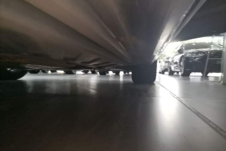 Used Mercedes-Benz C-Class 2019 C 260 L Sport Edition Right Side Sill