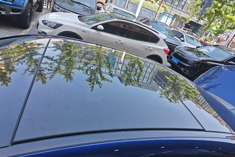 Used Mercedes-Benz C-Class 2019 C 260 L Sport Edition Roof
