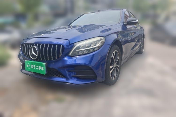 Used Mercedes-Benz C-Class 2019 C 260 Sport Edition Guazi used car, China used car export, Used car for sale, Used Mercedes-Benz cars, Cheapest cars for sale
