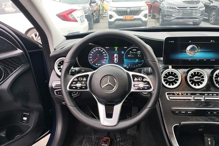 Used Mercedes-Benz C-Class 2019 Restyled C 260 L Sport Edition Steering Wheel
