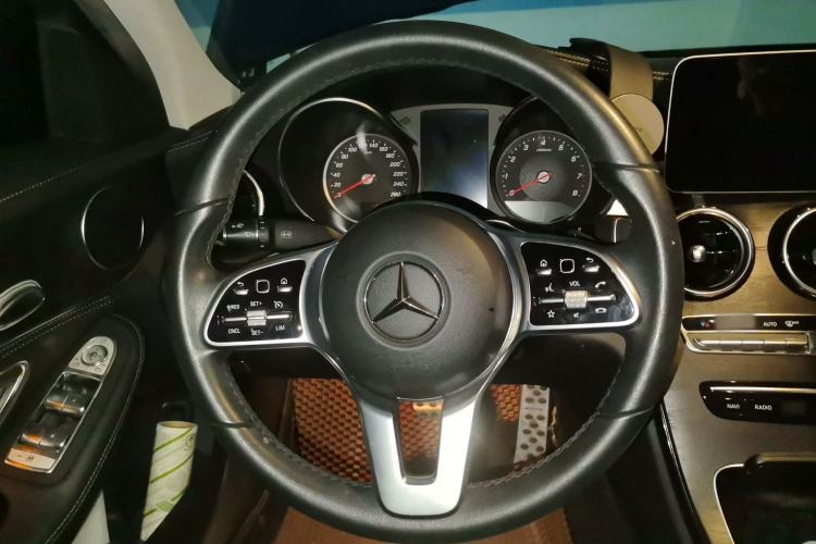 Used Mercedes-Benz C-Class 2019 C 180 L Fashion Edition Sport Version Steering Wheel