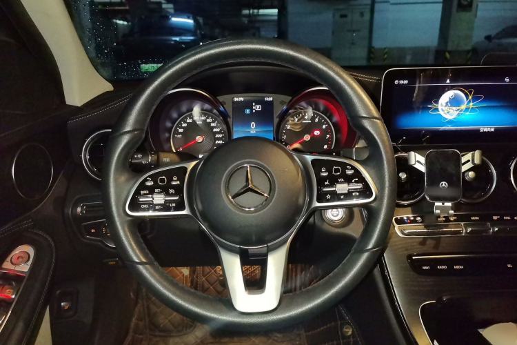 Used Mercedes-Benz C-Class 2019 C 180 L Fashion Edition Sport Version Steering Wheel