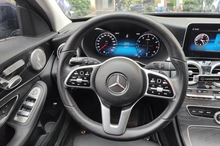 Used Mercedes-Benz C-Class 2019 C 260 Estate Steering Wheel