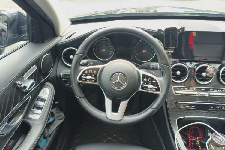 Used Mercedes-Benz C-Class 2019 C 260 L Sport Edition Steering Wheel