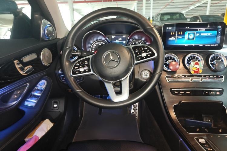 Used Mercedes-Benz C-Class 2019 C 180 L Fashion Edition Sport Version Steering Wheel