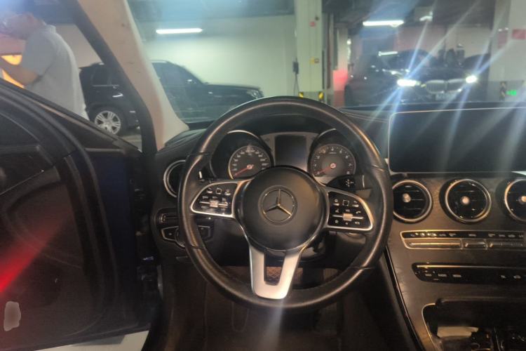 Used Mercedes-Benz C-Class 2019 C 180 L Fashion Edition Sport Version Steering Wheel