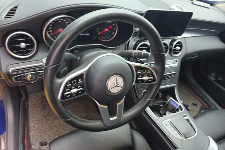Used Mercedes-Benz C-Class 2019 C 260 L Sport Edition Steering Wheel