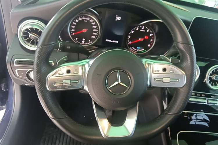 Used Mercedes-Benz C-Class 2019 C 260 Sport Edition Steering Wheel
