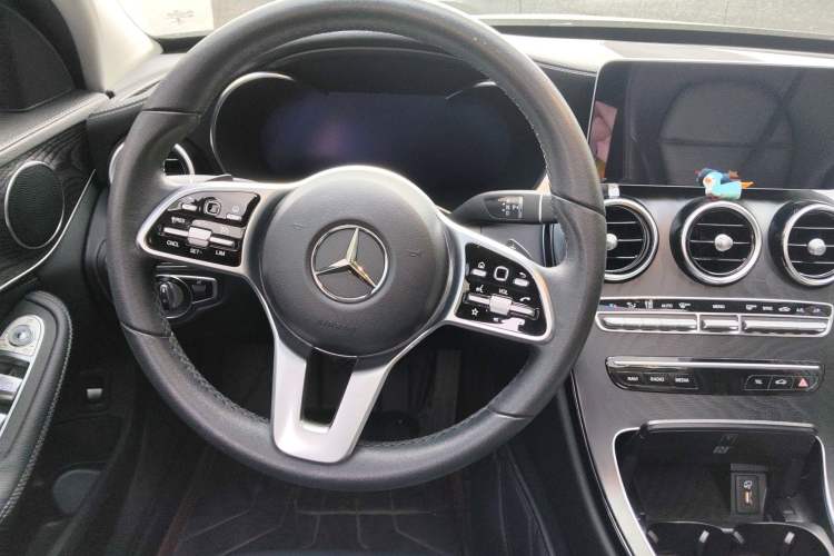 Used Mercedes-Benz C-Class 2019 Restyled C 260 L Sport Edition Steering Wheel