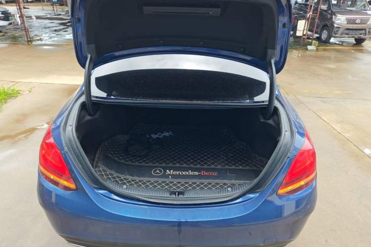 Used Mercedes-Benz C-Class 2019 C 260 Sport Edition Trunk