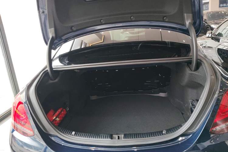 Used Mercedes-Benz C-Class 2019 C 260 Sport Edition Trunk