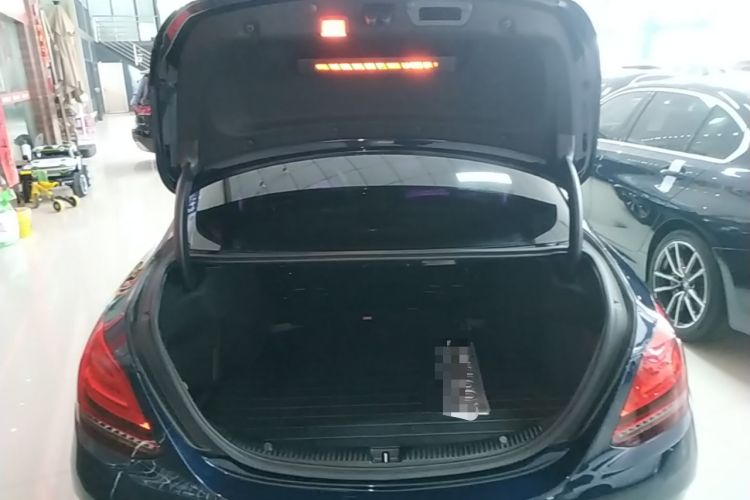 Used Mercedes-Benz C-Class 2019 C 260 Sport Edition Trunk