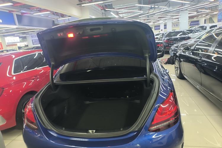Used Mercedes-Benz C-Class 2019 C 180 L Fashion Edition Sport Version Trunk