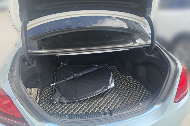 Used Mercedes-Benz C-Class 2019 C 180 L Fashion Edition Sport Version Trunk
