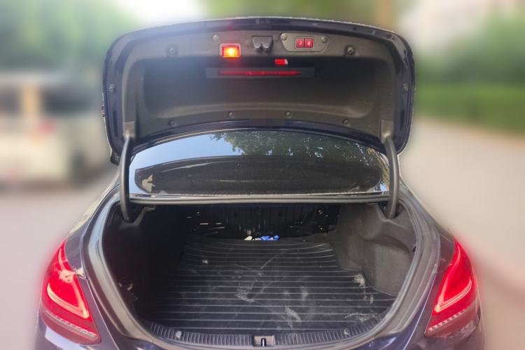 Used Mercedes-Benz C-Class 2019 Restyled C 260 L Sport Edition Trunk