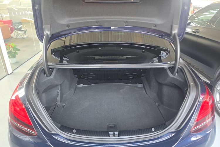 Used Mercedes-Benz C-Class 2019 Restyled C 260 L Sport Edition Trunk